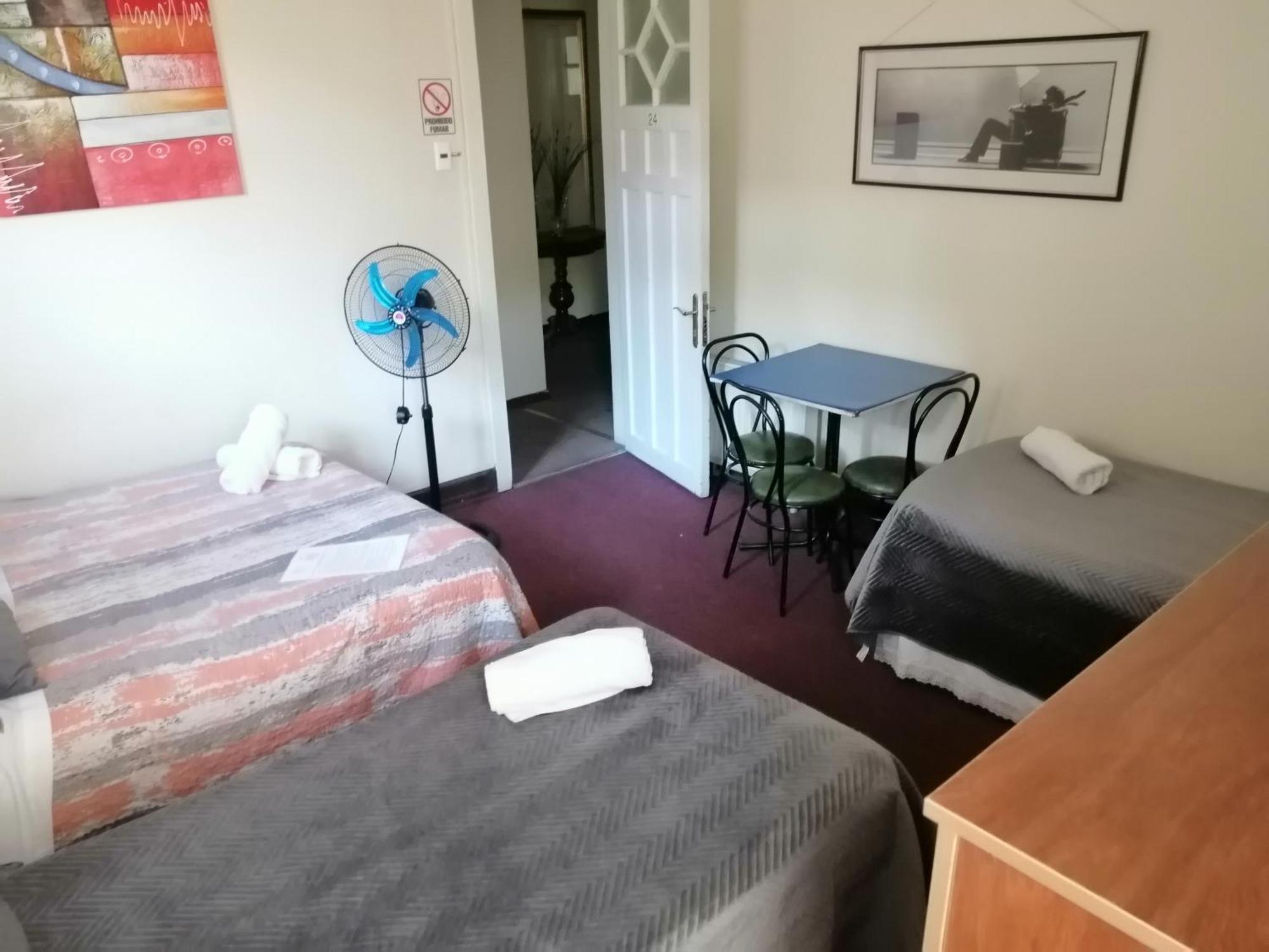 Hotel Baleares Сантьяго Экстерьер фото