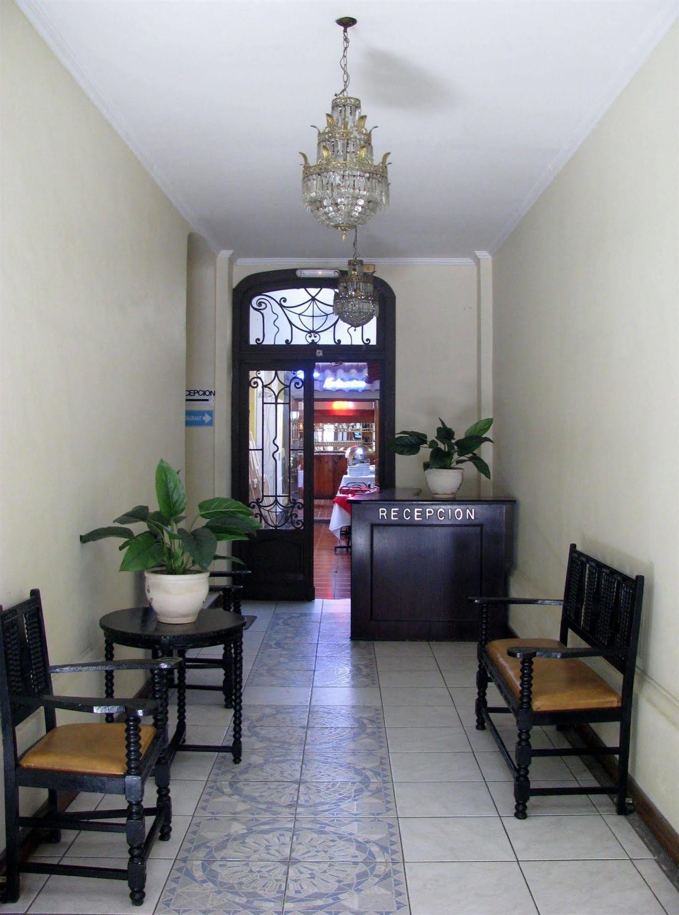 Hotel Baleares Сантьяго Экстерьер фото